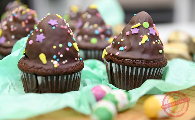 easter cupcakes