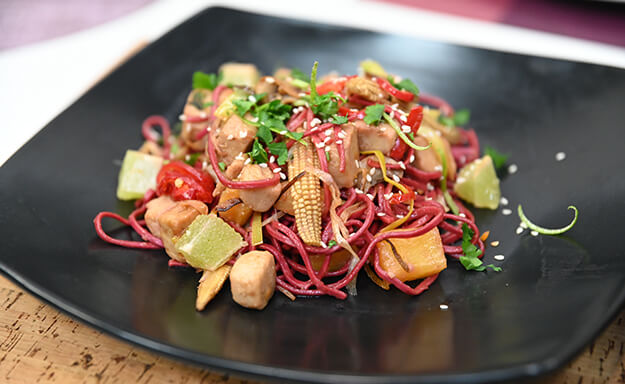 stir fried vegan noodles